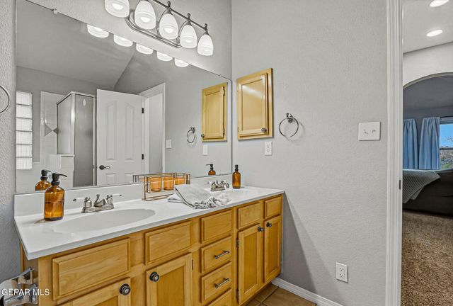 6417 Franklin Ridge Drive, El Paso, TX 79912