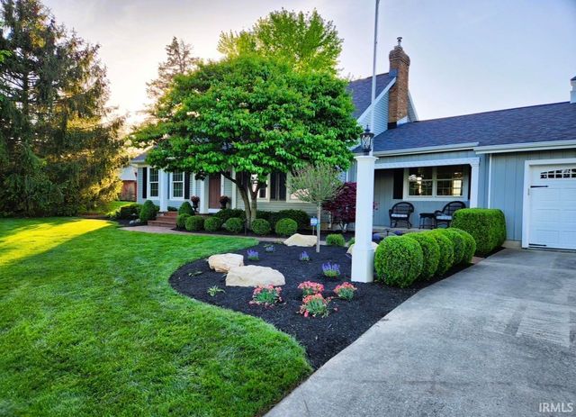 3132 E 900 N, Roanoke, IN 46783