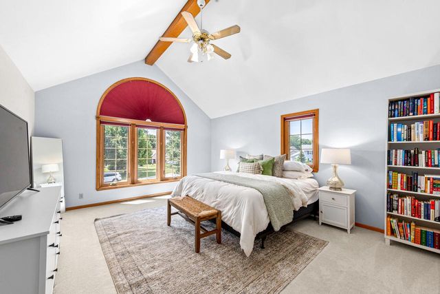 N102W16808 Bittersweet TRAIL, Germantown, WI 53022