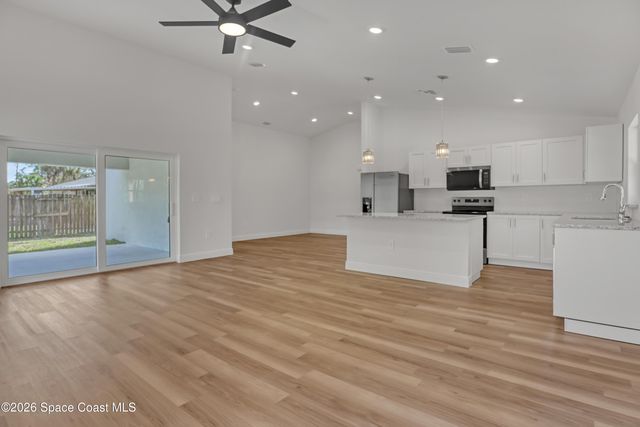 239 Trembley Avenue SW, Palm Bay, FL 32908