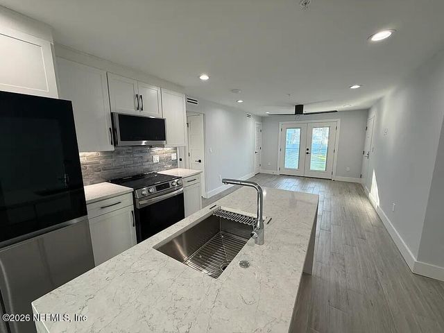 207 9TH Avenue N 108, Jacksonville Beach, FL 32250