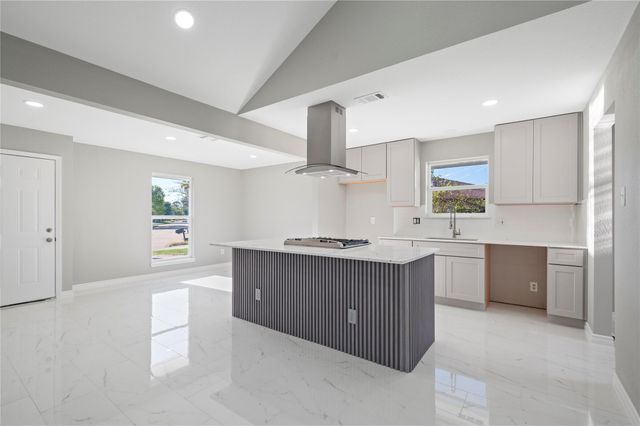 10558 Pleasanton Drive, Houston, TX 77038