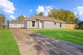 10558 Pleasanton Drive, Houston, TX 77038