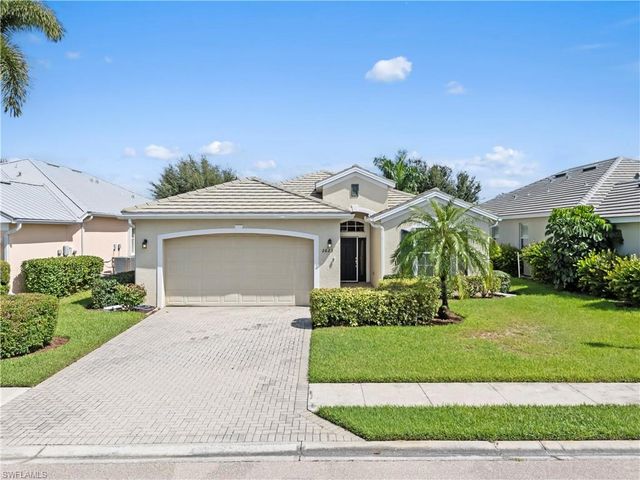 2623 Maraval CT, Cape Coral, FL 33991