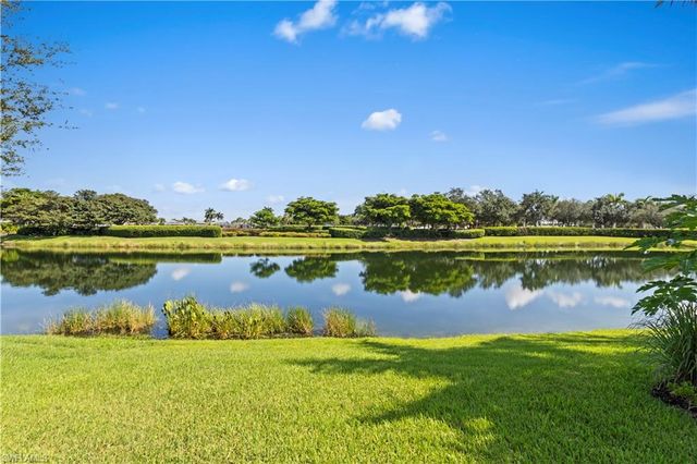 2623 Maraval CT, Cape Coral, FL 33991