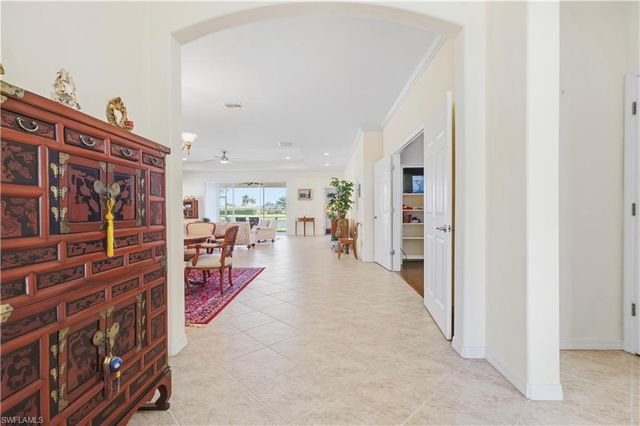 2623 Maraval CT, Cape Coral, FL 33991