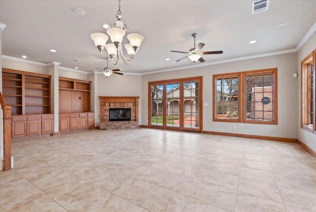 3006 Washington SQ, Austin, TX 78705