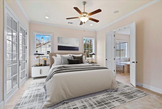 3006 Washington SQ, Austin, TX 78705