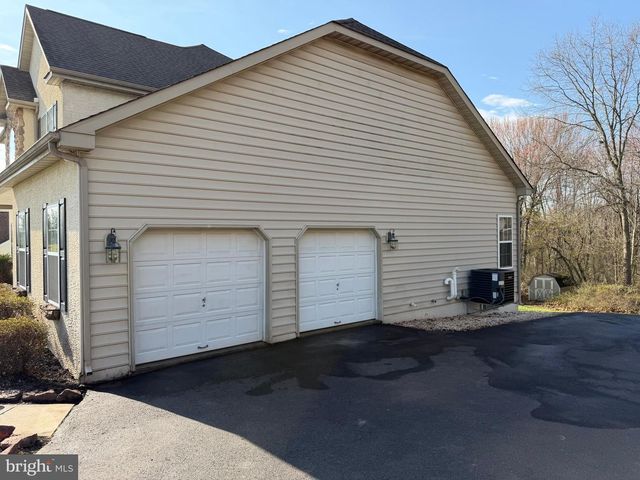 80 GRATERFORD RD, Schwenksville, PA 19473
