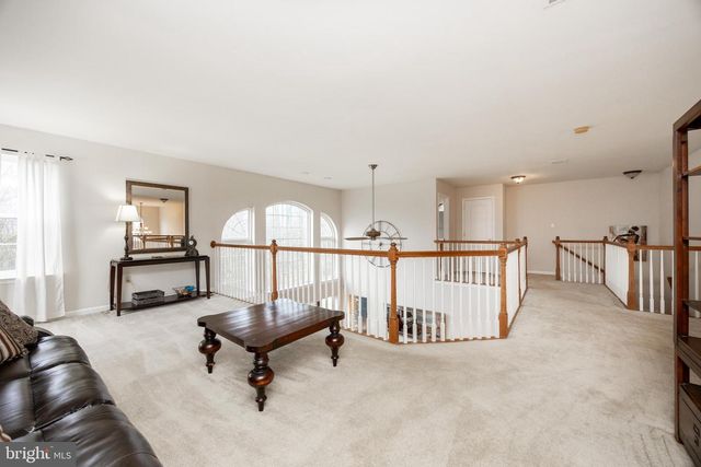 80 GRATERFORD RD, Schwenksville, PA 19473