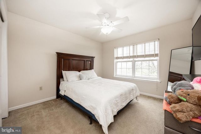 80 GRATERFORD RD, Schwenksville, PA 19473