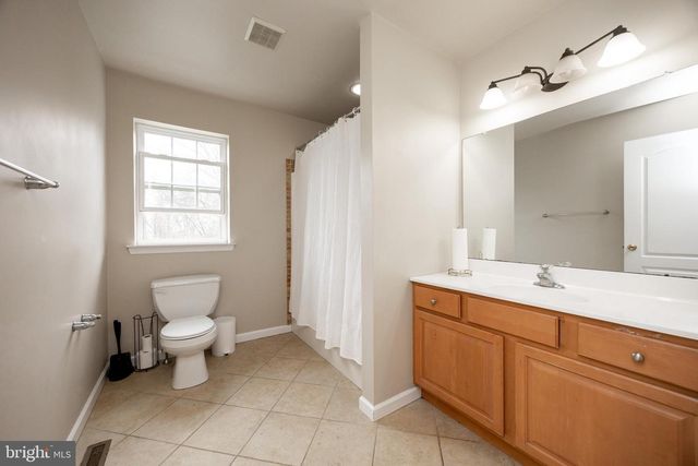 80 GRATERFORD RD, Schwenksville, PA 19473