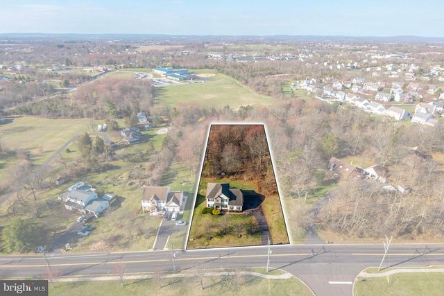 80 GRATERFORD RD, Schwenksville, PA 19473