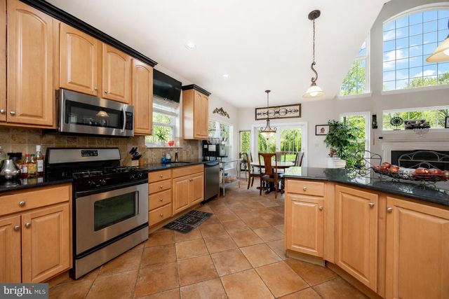 80 GRATERFORD RD, Schwenksville, PA 19473