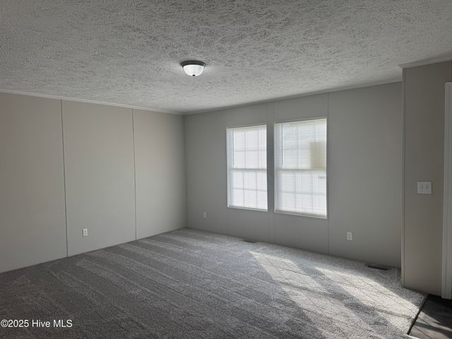 704 Wade Road, Scotland Neck, NC 27874