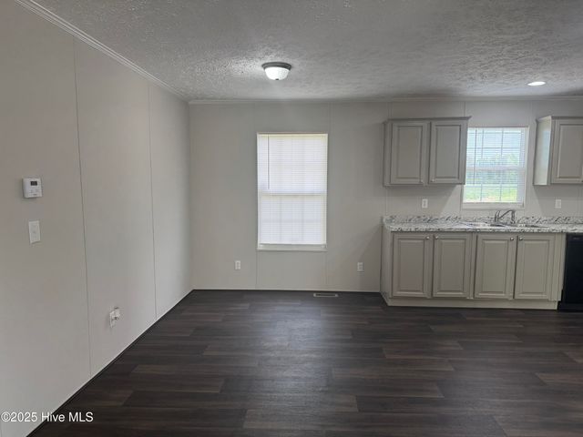 704 Wade Road, Scotland Neck, NC 27874