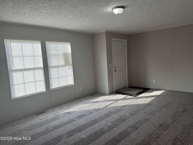 704 Wade Road, Scotland Neck, NC 27874