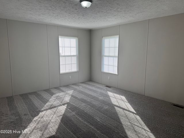 704 Wade Road, Scotland Neck, NC 27874