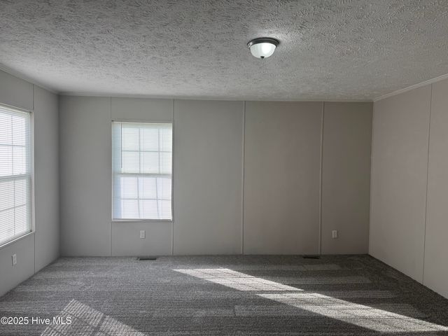 704 Wade Road, Scotland Neck, NC 27874