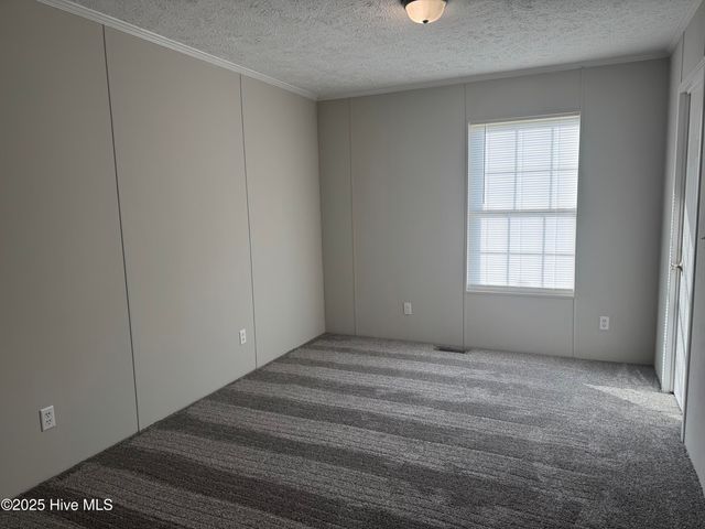 704 Wade Road, Scotland Neck, NC 27874