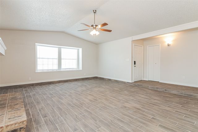 2718 Holy Cross Lane, Garland, TX 75044