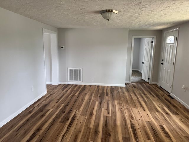 930 Auger Springs Road, Corbin, KY 40701