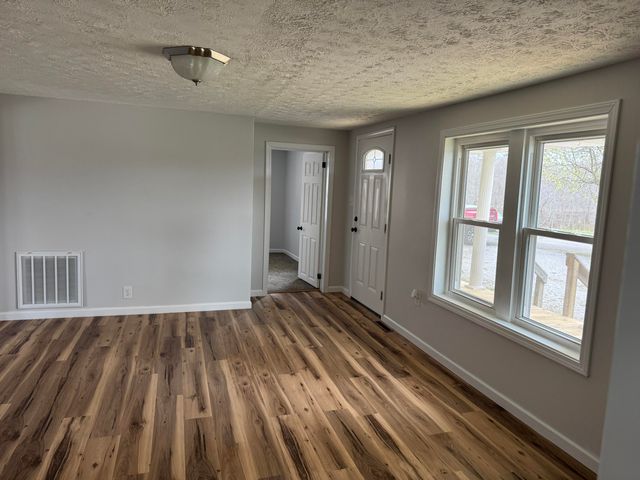 930 Auger Springs Road, Corbin, KY 40701