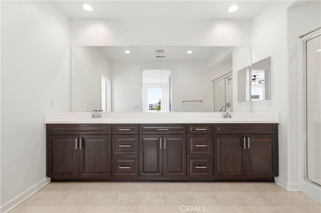 28637 Solana Court, Valencia, CA 91354