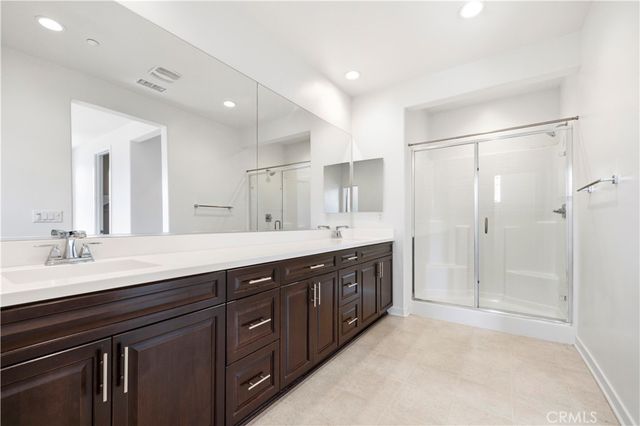 28637 Solana Court, Valencia, CA 91354