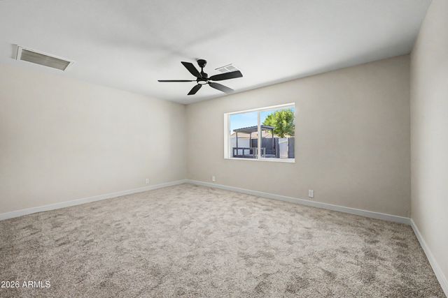 906 W REDFIELD Road, Tempe, AZ 85283