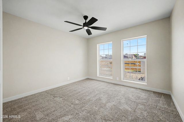 906 W REDFIELD Road, Tempe, AZ 85283