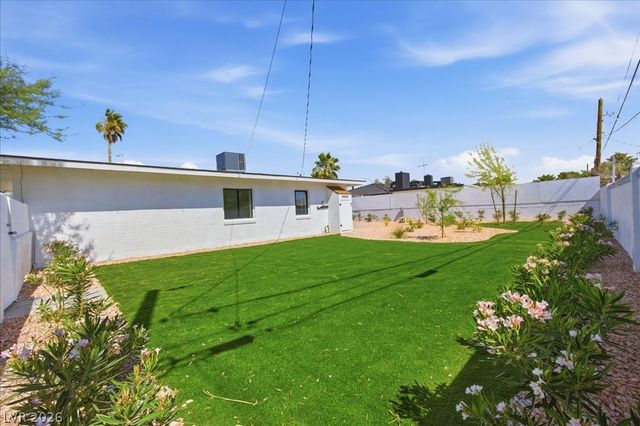 701 Canosa Avenue, Las Vegas, NV 89104