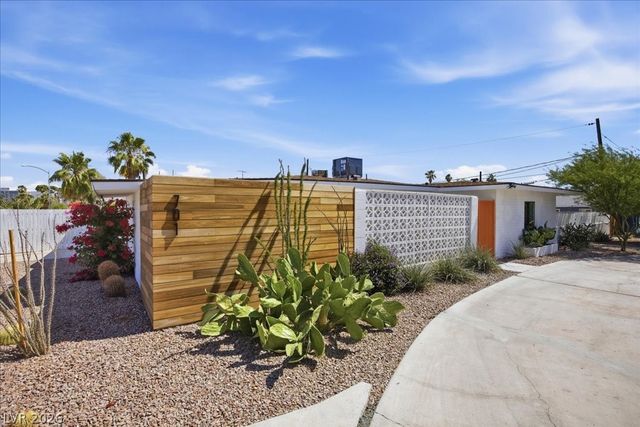 701 Canosa Avenue, Las Vegas, NV 89104
