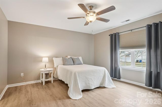 2457 Marthas Ridge Drive, Statesville, NC 28625