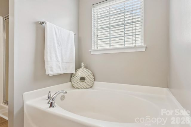 2457 Marthas Ridge Drive, Statesville, NC 28625