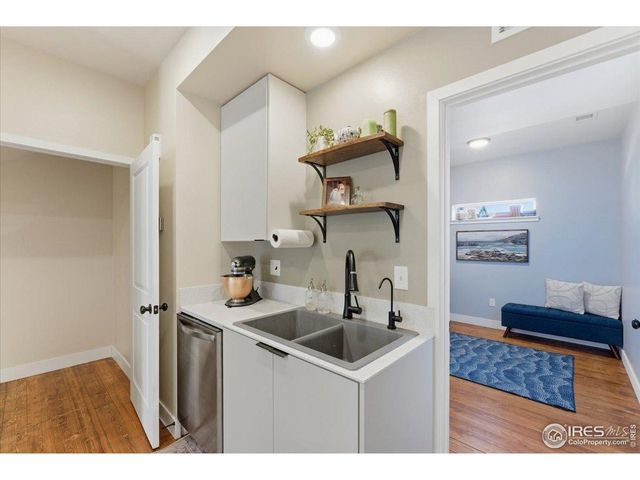 4000 Blue Pine Ln, Wellington, CO 80549