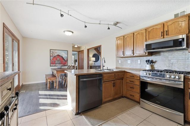 15251 Dempsey Road, Leavenworth, KS 66048