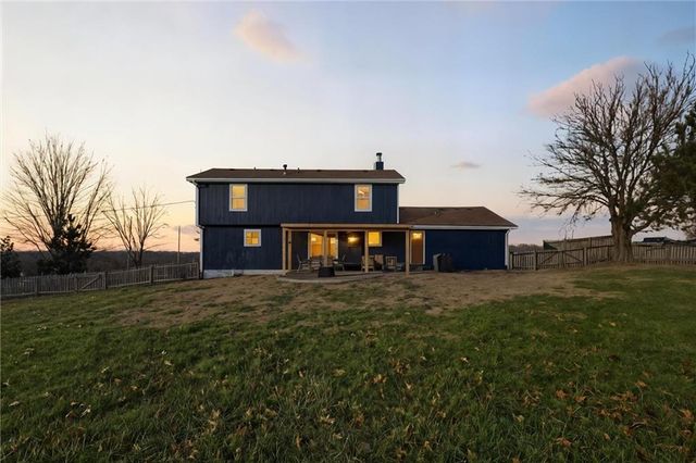 15251 Dempsey Road, Leavenworth, KS 66048