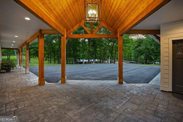 7246 Plantation Lane, Cumming, GA 30028