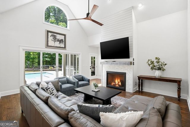 7246 Plantation Lane, Cumming, GA 30028