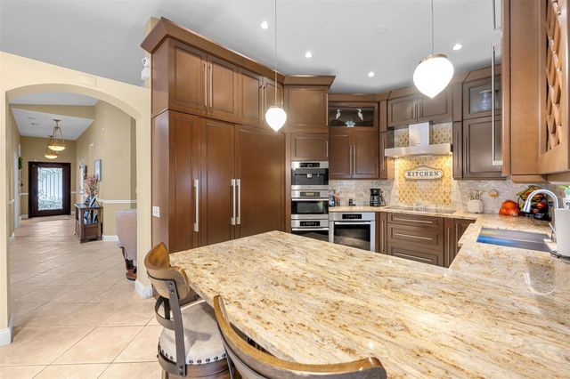 2850 E Sable Cir, Margate, FL 33063