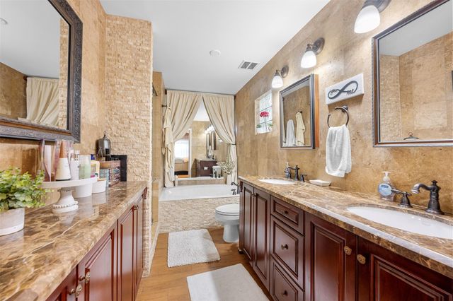 2850 E Sable Cir, Margate, FL 33063