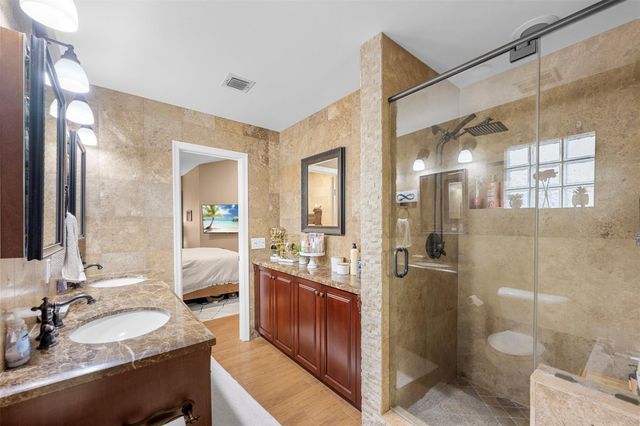 2850 E Sable Cir, Margate, FL 33063