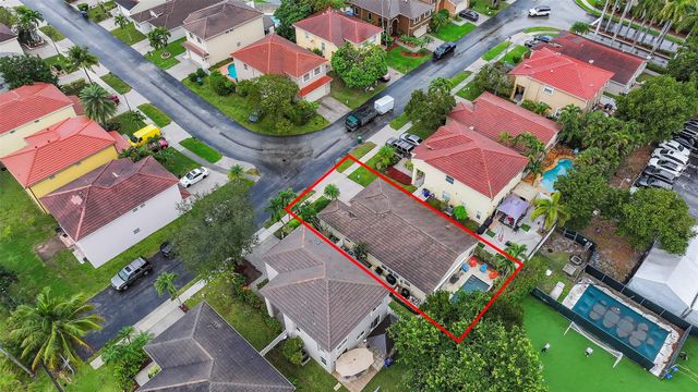 2850 E Sable Cir, Margate, FL 33063