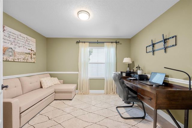 2850 E Sable Cir, Margate, FL 33063