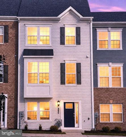 1456 CLINGMANS DOME DR, Frederick, MD 21702