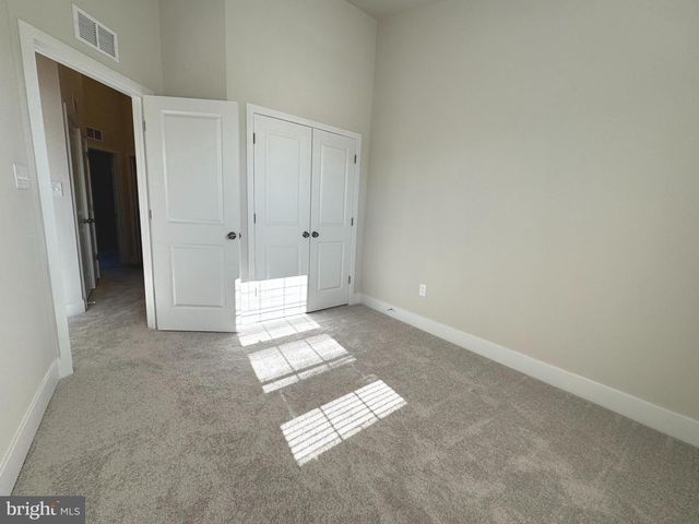 1456 CLINGMANS DOME DR, Frederick, MD 21702