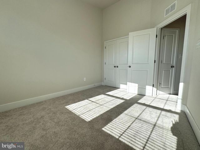 1456 CLINGMANS DOME DR, Frederick, MD 21702