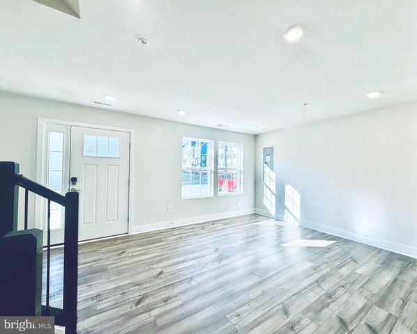 1456 CLINGMANS DOME DR, Frederick, MD 21702
