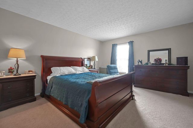 6689 Axtel Drive, 4D, Canal Winchester, OH 43110